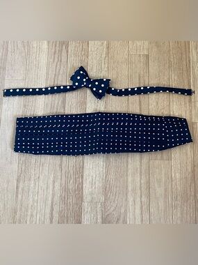 English brand AKCO (A. Kupper & Co. Ltd.)
 Polka Dot Bow Tie and Waist Sash Belt